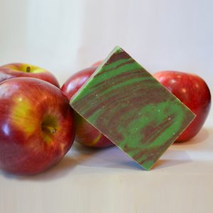 MacIntosh Apple-0